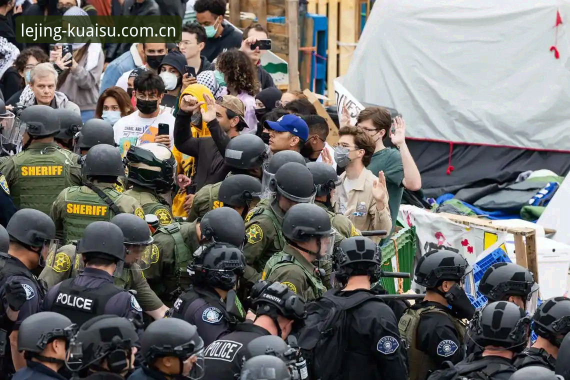 世界杯安保vs欧洲杯警力：英国外派警员从40人锐减至3人的背后博弈
